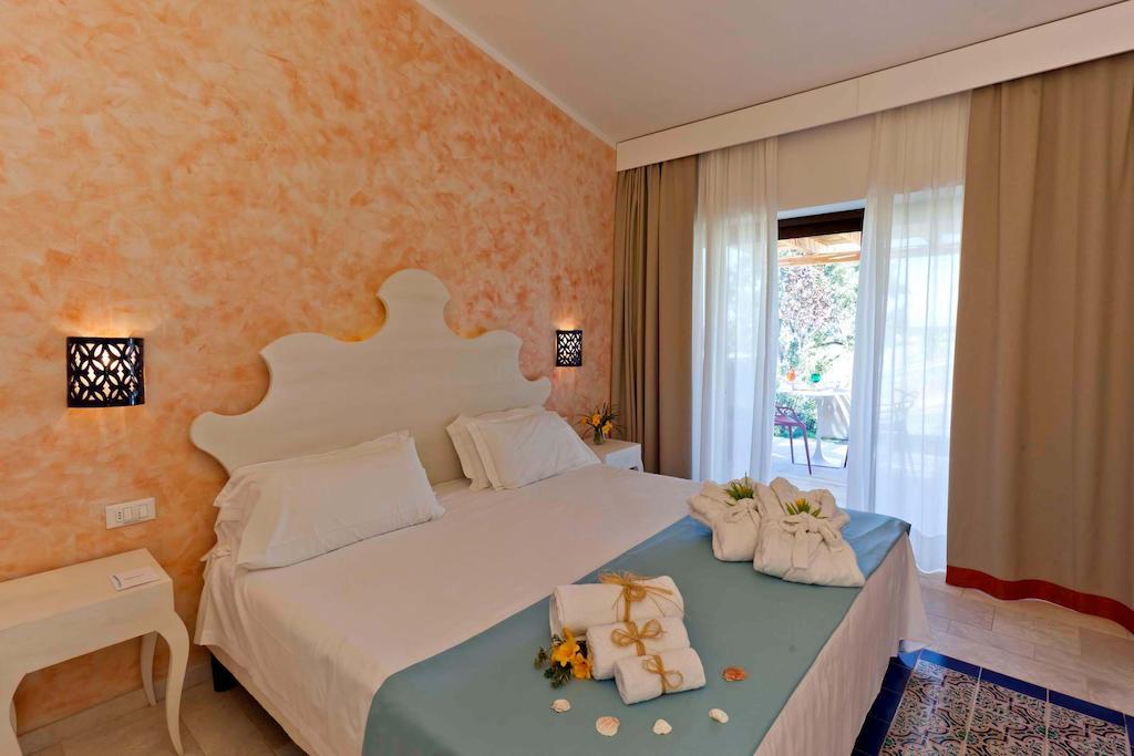 Paradise Resort And Spa San Teodoro  Kültér fotó